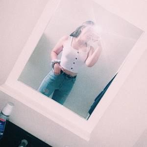 Meet your Posher, Mackenzie